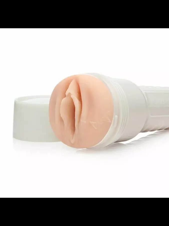 FLESHLIGHT SIGNATURE Мастурбатор Abella Danger (вагина) — фото 3