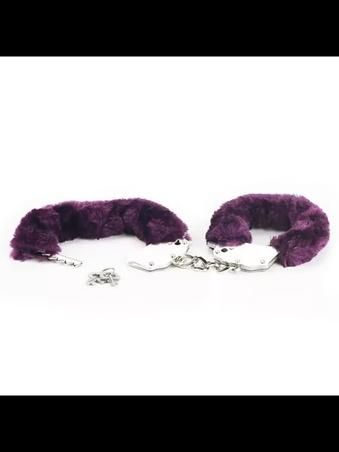 Металлические фиолетовые наручники с мехом Fetish Handcuffs — фото 6