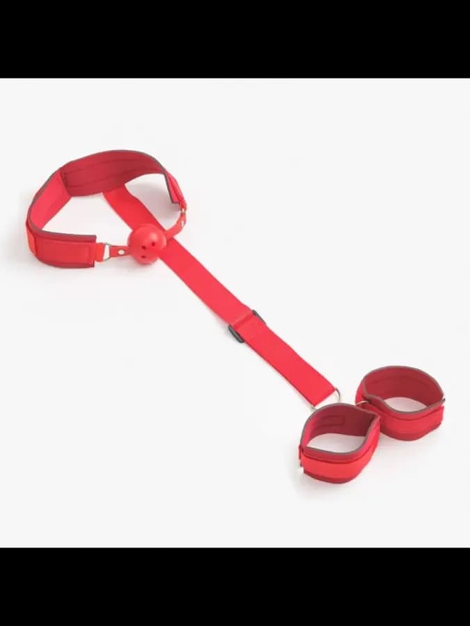 Кляп с наручниками, регулируемые ремни, красный PVC — фото 2