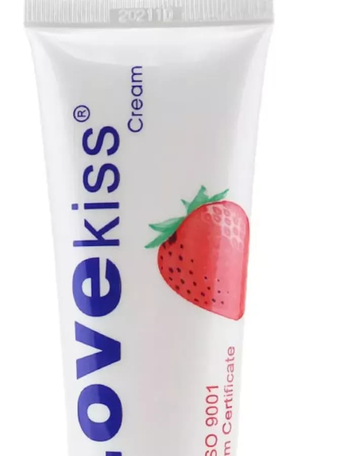 Лубрикант со вкусом клубники Love Kiss